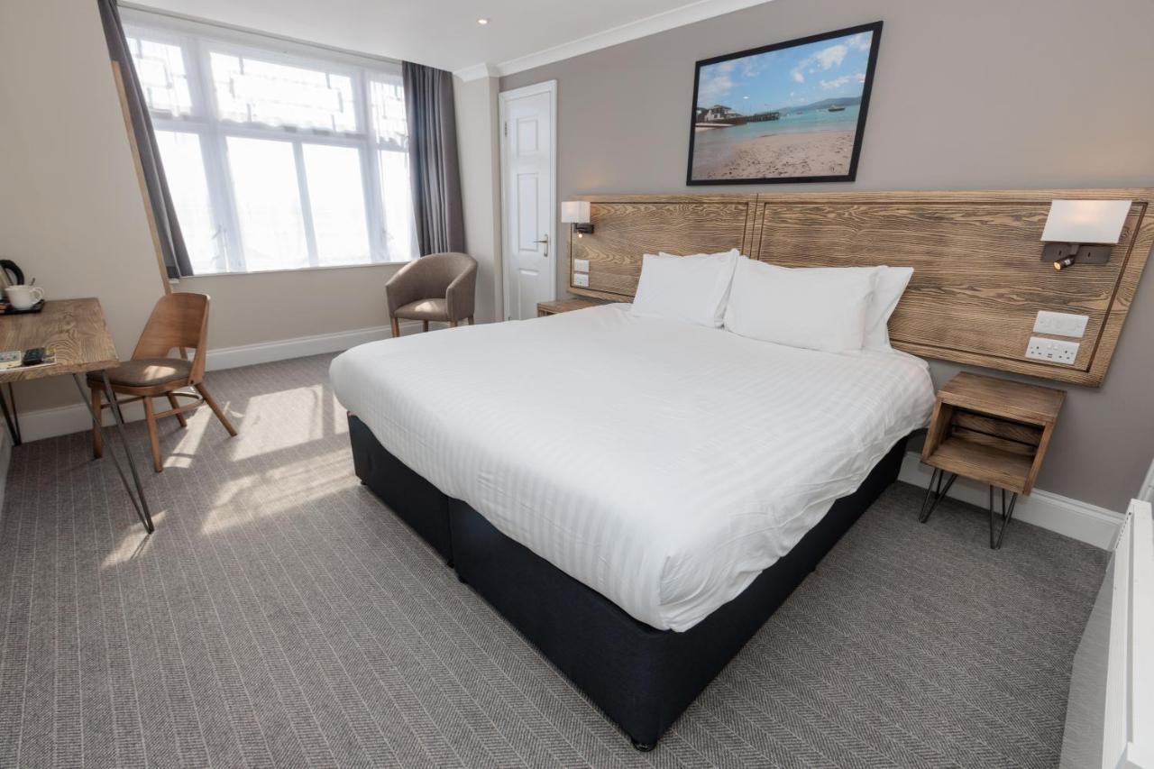 Dovey Inn Aberdyfi Bagian luar foto
