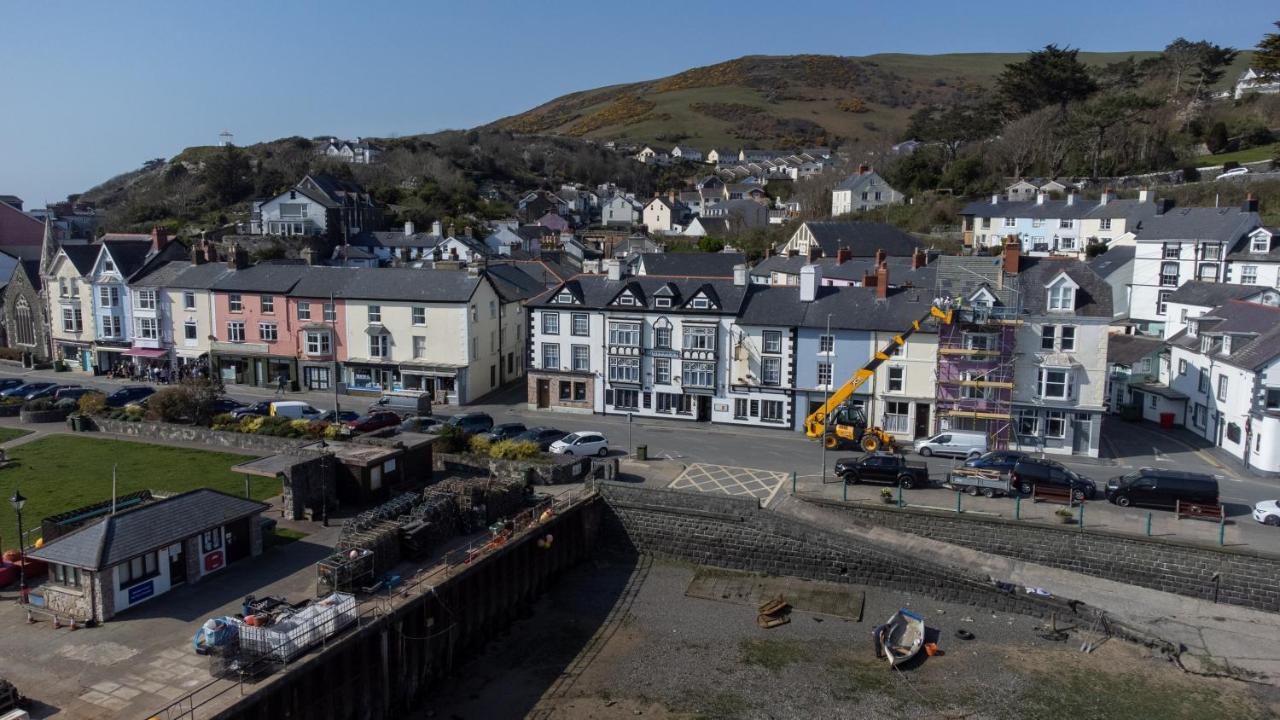 Dovey Inn Aberdyfi Bagian luar foto