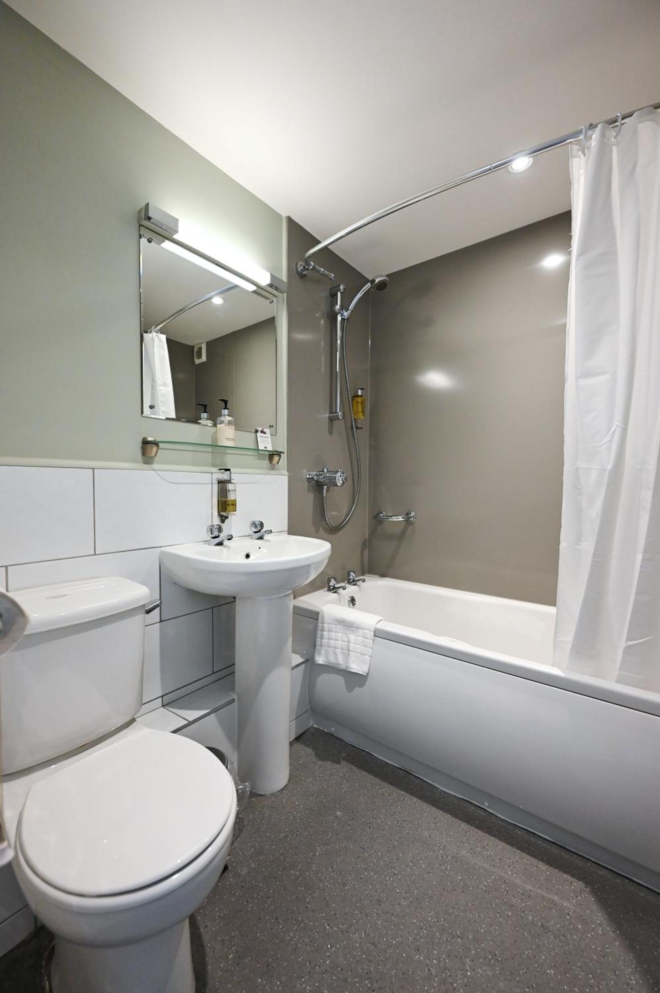 Dovey Inn Aberdyfi Bagian luar foto